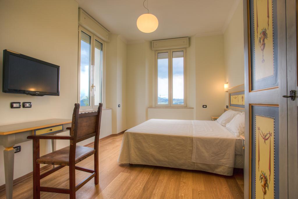 Hotel Il Duca Del Montefeltro Pennabilli Room photo