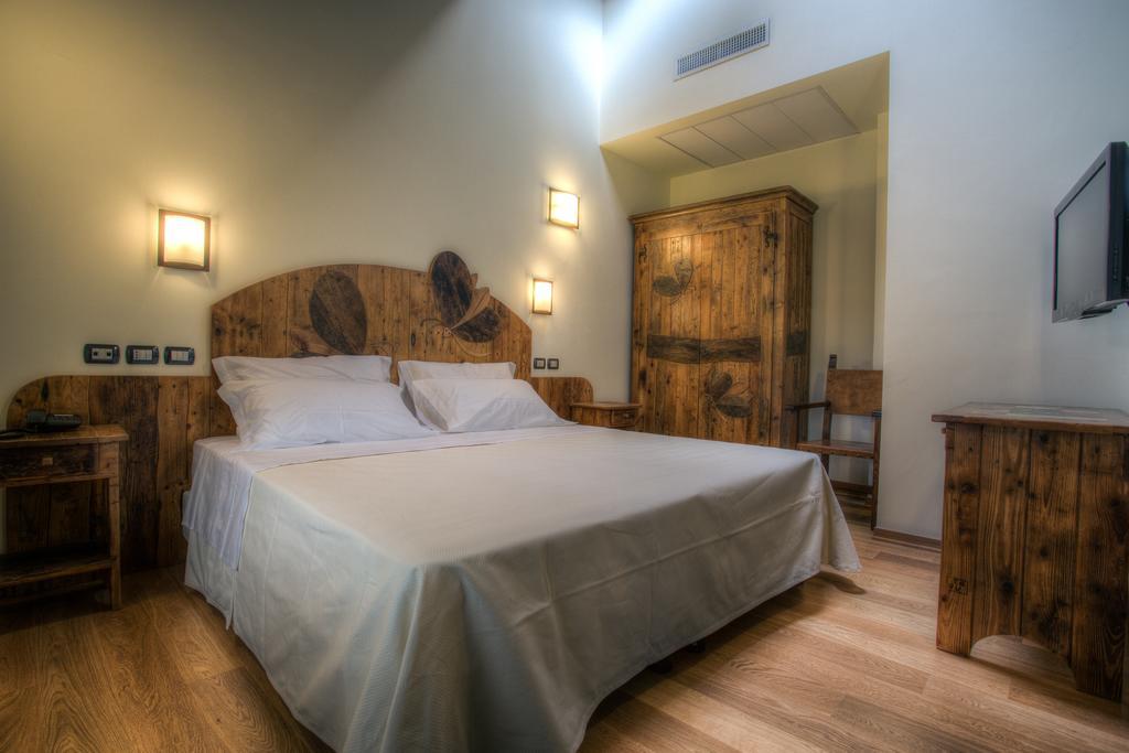 Hotel Il Duca Del Montefeltro Pennabilli Room photo