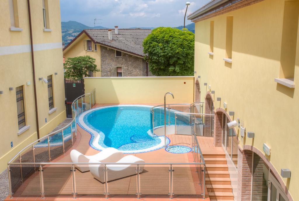 Hotel Il Duca Del Montefeltro Pennabilli Exterior photo